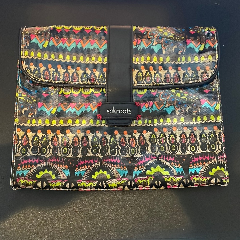 Sakroots Tablet case
